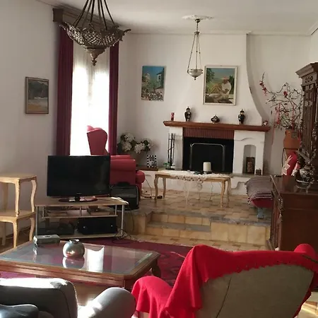 Lila House בית נופש *