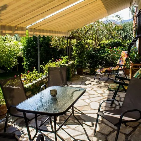 בית נופש Lila House *